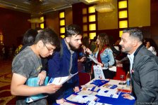 Baku hosts US University Fair (PHOTO)