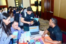 Baku hosts US University Fair (PHOTO)