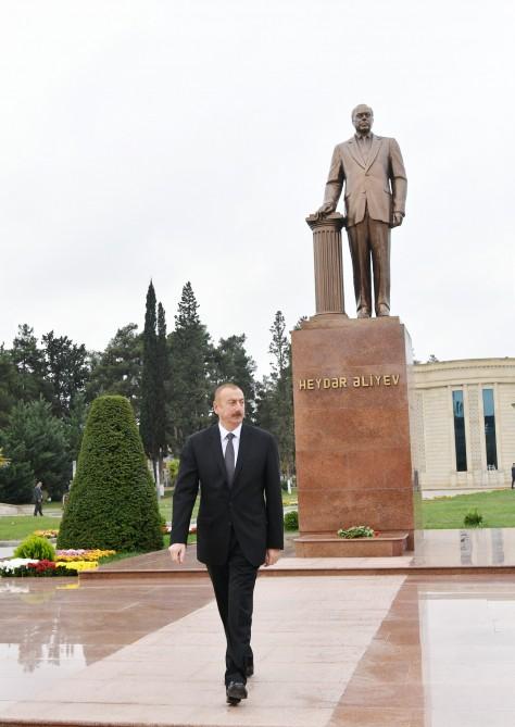 Президент Ильхам Алиев прибыл в Имишлинский район (ФОТО)