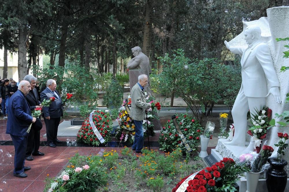 В Баку почтили память Муслима Магомаева – прошло 10 лет со дня смерти… (ФОТО)
