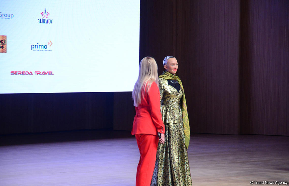 Robot Sophia: Azerbaijan has huge potential to transform into regional innovation hub (PHOTO/VIDEO)