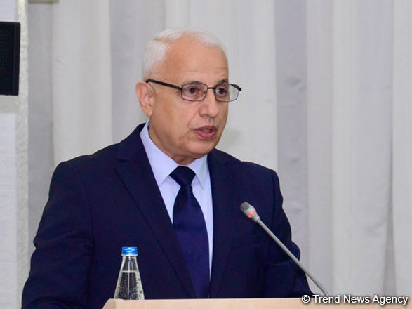 В Баку и регионах Азербайджана насчитывается 197 неизвестных могил времен первой Карабахской войны - госкомиссия