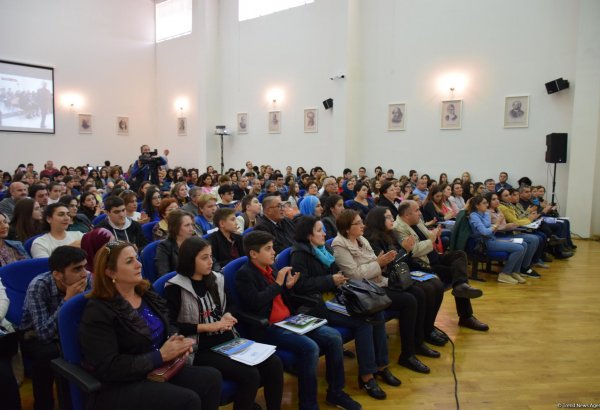 В Бакинском филиале МГУ имени М.В. Ломоносова прошел ежегодный День открытых дверей (ФОТО)