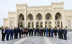 Президент Ильхам Алиев и Первая леди Мехрибан Алиева приняли участие в открытии Агдамского центра мугама (ФОТО)