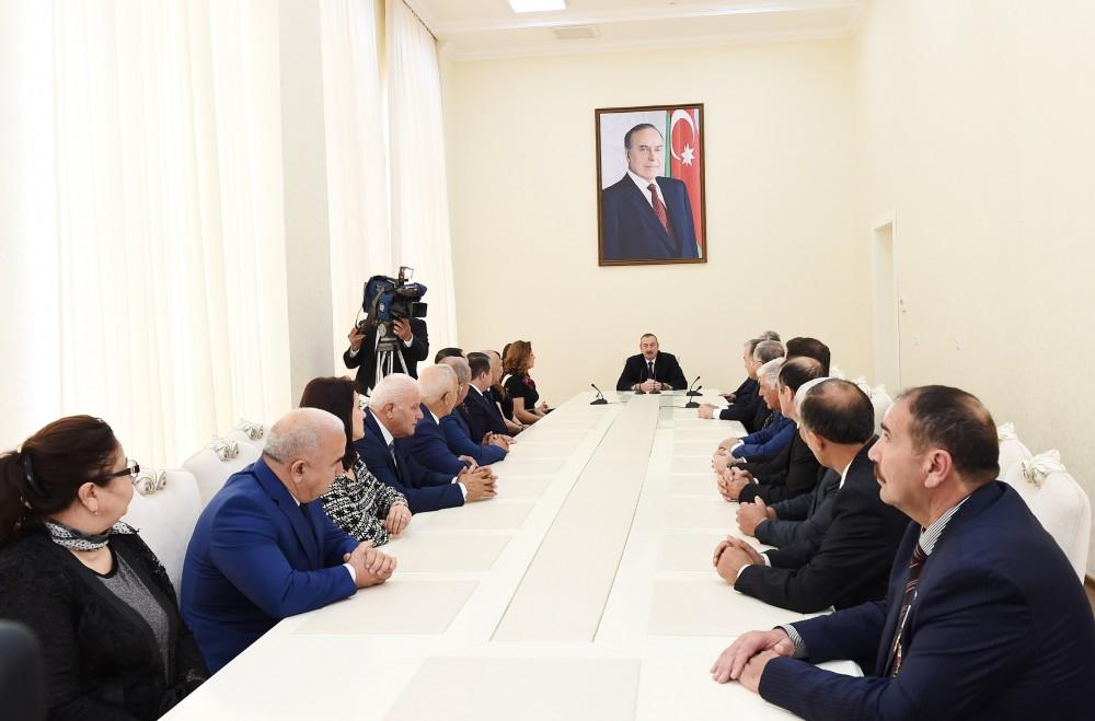 Президент Ильхам Алиев и Первая леди Мехрибан Алиева приняли участие в открытии Агдамского центра мугама (ФОТО)