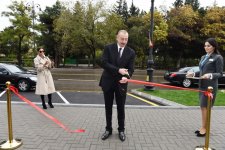Президент Ильхам Алиев и Первая леди Мехрибан Алиева приняли участие в открытии административного здания Центра развития электронного правительства (ФОТО)