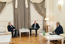 President Ilham Aliyev receives Belarus ambassador (PHOTO)