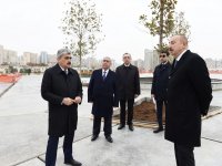 Президент Ильхам Алиев ознакомился с работами по благоустройству и созиданию вокруг бакинской мечети Тезепир (ФОТО)