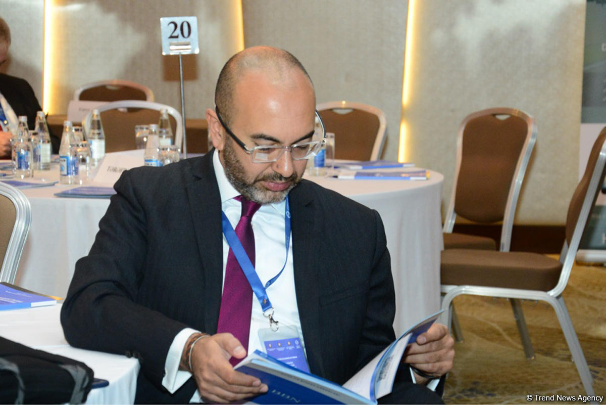 Central Bank: Share of cash payments to sharply decline in Azerbaijan (PHOTO)