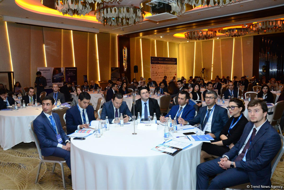 Central Bank: Share of cash payments to sharply decline in Azerbaijan (PHOTO)