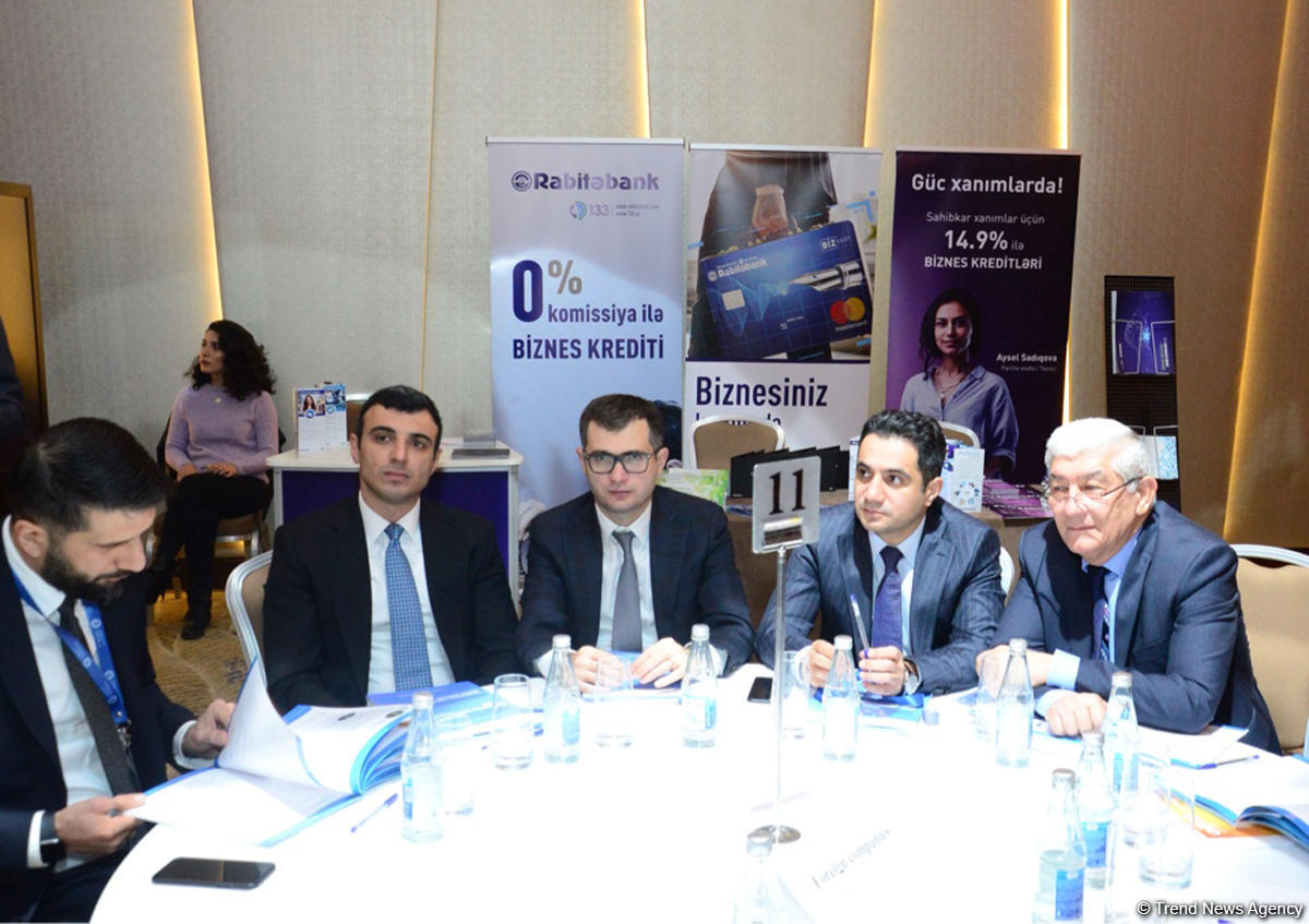 Central Bank: Share of cash payments to sharply decline in Azerbaijan (PHOTO)