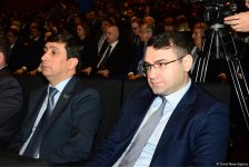 В Баку прошел VIII Форум азербайджанской молодежи (ФОТО)