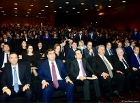 В Баку прошел VIII Форум азербайджанской молодежи (ФОТО)