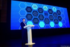 В Баку прошел VIII Форум азербайджанской молодежи (ФОТО)