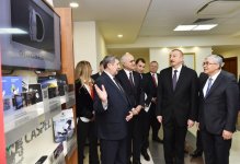 President Ilham Aliyev observes Azerbaijan’s trading house in Minsk (PHOTO)