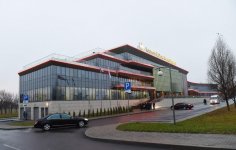 President Ilham Aliyev observes Azerbaijan’s trading house in Minsk (PHOTO)