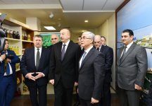 President Ilham Aliyev observes Azerbaijan’s trading house in Minsk (PHOTO)