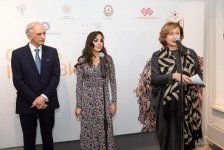 Вице-президент Фонда Гейдара Алиева Лейла Алиева приняла участие в открытии выставки «Семь красавиц» в Москве (ФОТО)