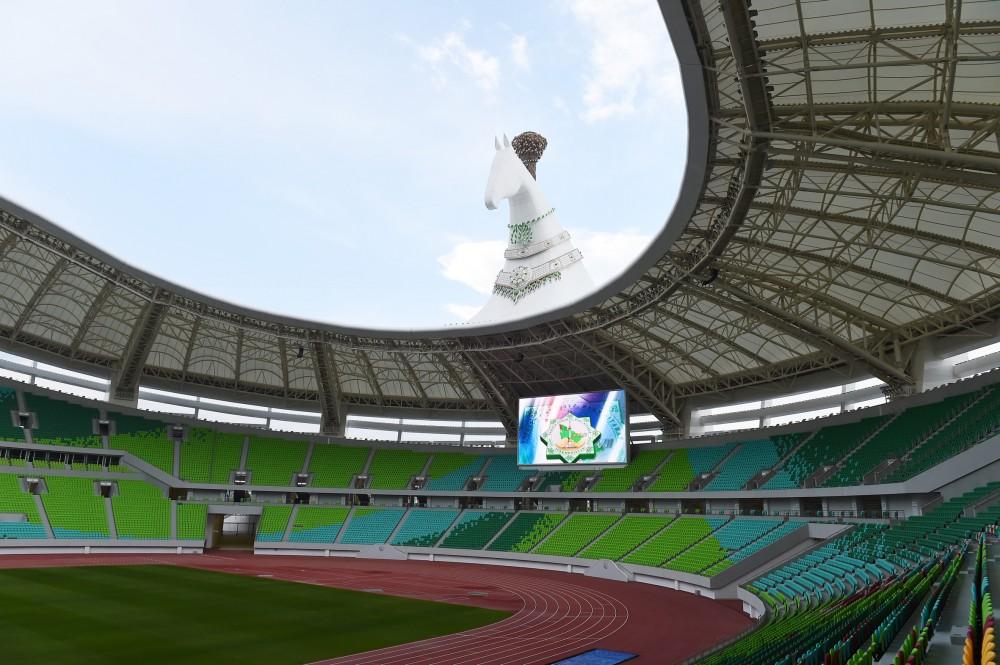 President Aliyev views Ashgabat Olympic Complex (PHOTO)