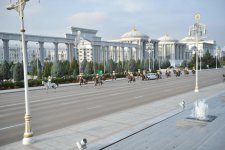 В Ашхабаде состоялась  церемония официальной встречи Президента Ильхама Алиева (ФОТО)