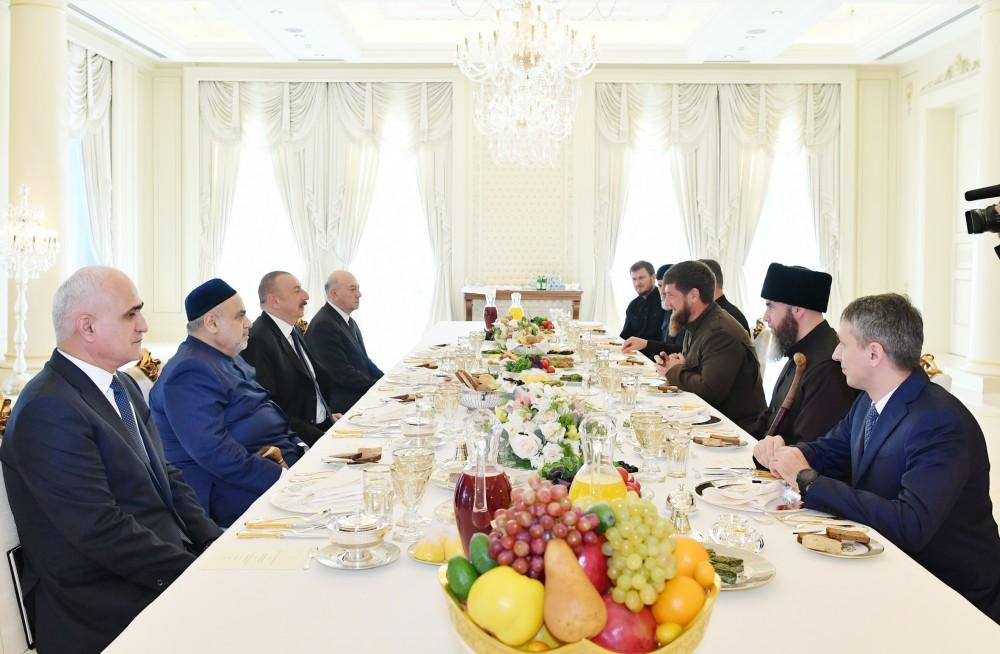 Президент Ильхам Алиев принял главу Чечни (ФОТО)