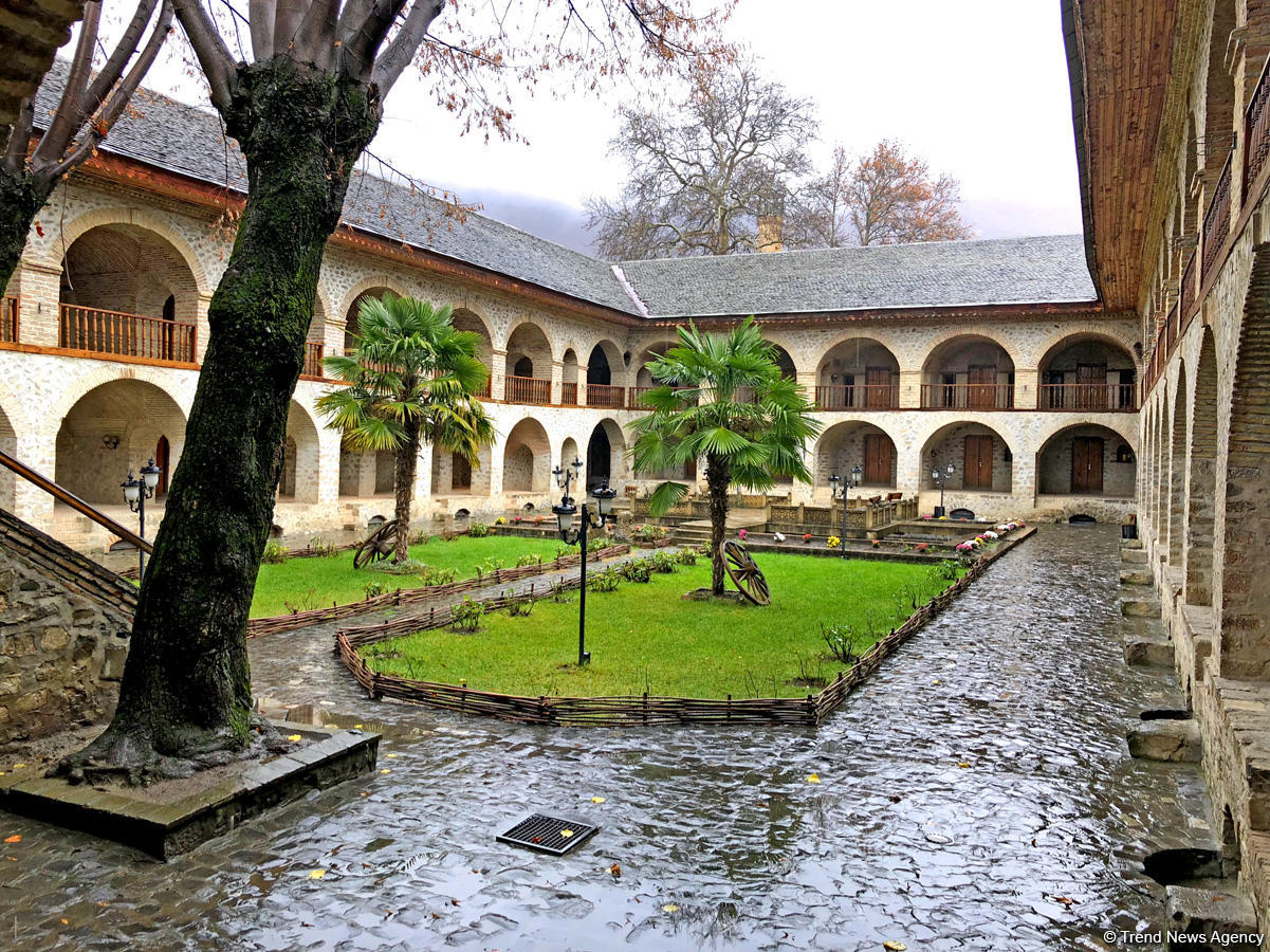 Золотая осень в Шеки – когда оказываешься в сказке (ФОТО)