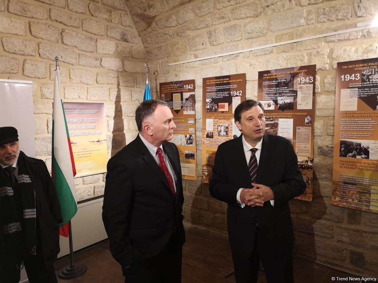 Baku hosts photo exhibition on fate of Jews in Bulgaria in 1940-1944 (PHOTO)
