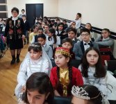 Культура народов России и Есенинская осень в Гяндже (ФОТО)