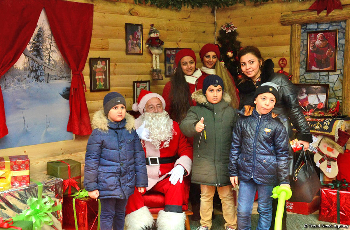 Nargis Fund проводит традиционную благотворительную ярмарку "Холодные руки, горячее сердце" (ФОТО)