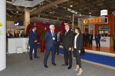 Президент Ильхам Алиев и Первая леди Мехрибан Алиева ознакомились с выставкой «Bakutel-2018» (ФОТО)