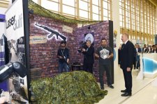 Президент Ильхам Алиев и Первая леди Мехрибан Алиева ознакомились с выставкой «Bakutel-2018» (ФОТО)