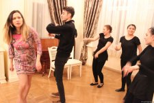 В Баку состоится премьера спектакля “Рог носорога” по пьесе Максуда Ибрагимбекова (ФОТО)
