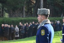 Общественность Азербайджана чтит память великого лидера Гейдара Алиева (ФОТО)