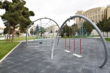 Azerbaijani president inaugurates Youth Center (PHOTO)