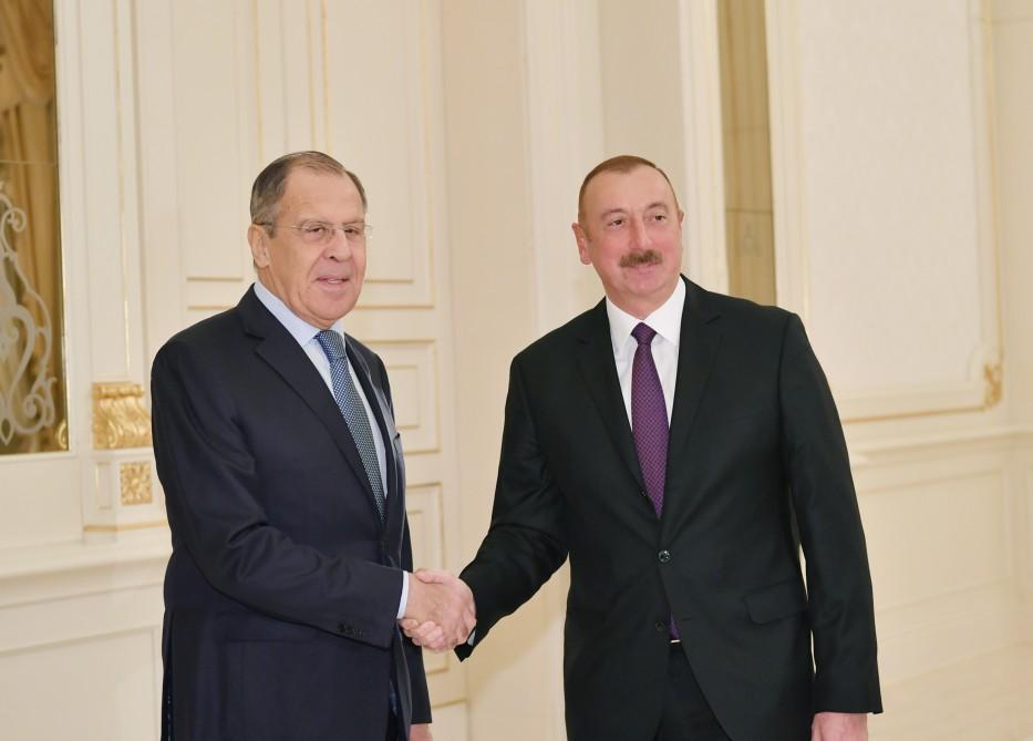 Президент Ильхам Алиев принял министра иностранных дел России (ФОТО)