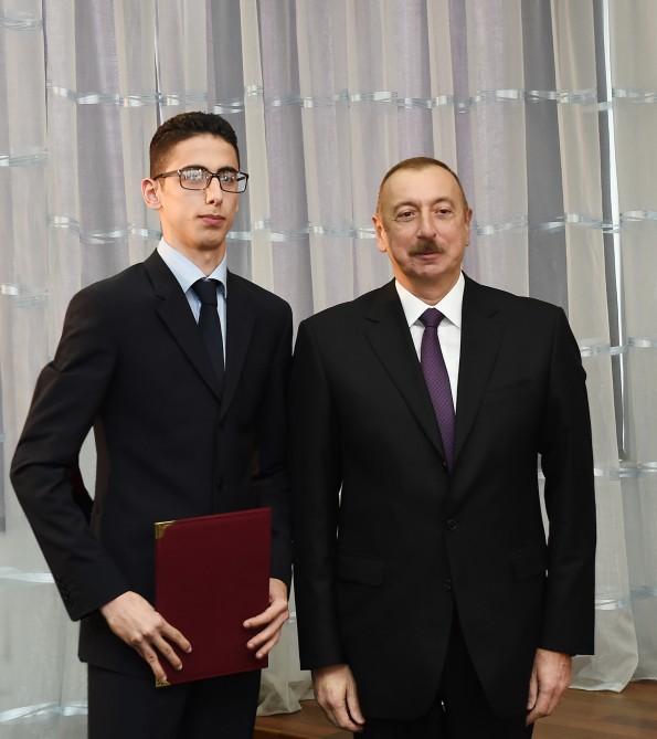 Президент Ильхам Алиев: 2018 год был очень успешным для Азербайджана, страна достигла больших успехов в том числе в области спорта (ФОТО)