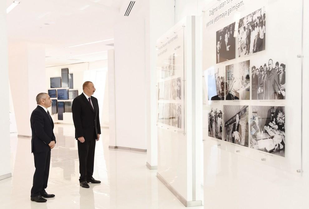 Azerbaijani president inaugurates Youth Center (PHOTO)