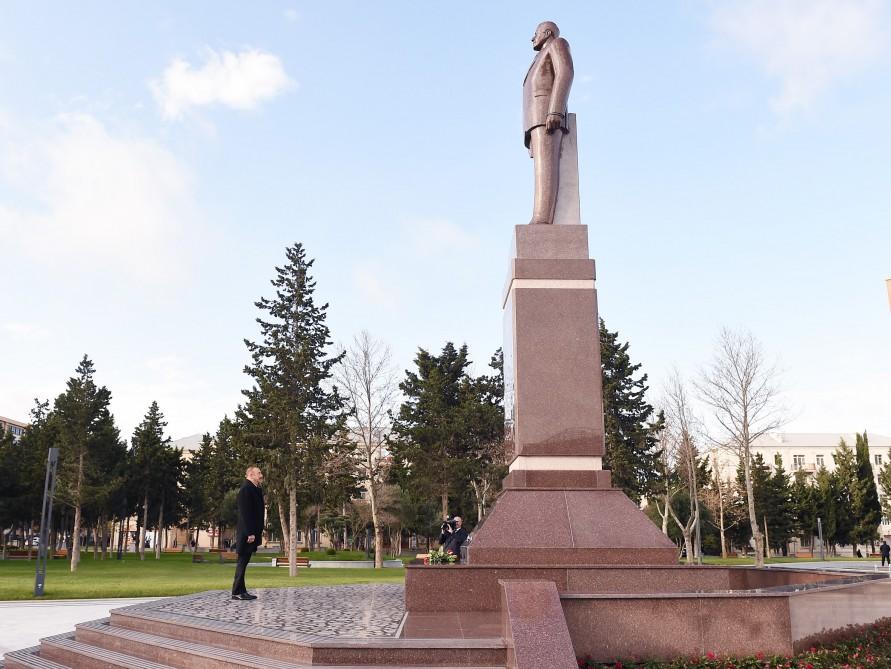 Azerbaijani president inaugurates Youth Center (PHOTO)