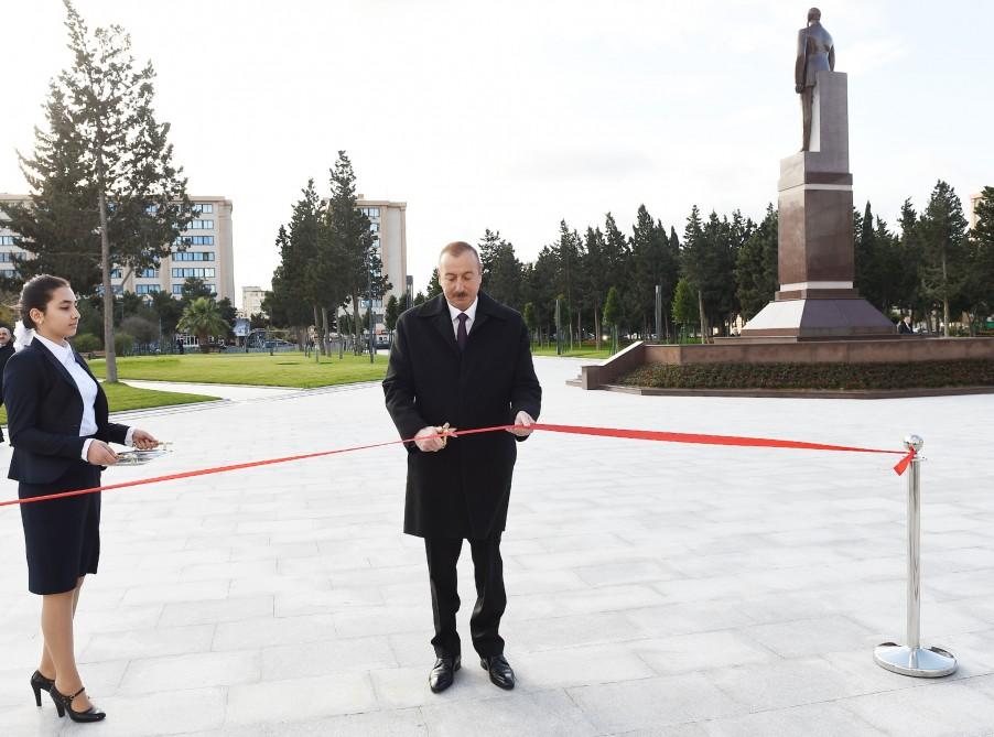 Azerbaijani president inaugurates Youth Center (PHOTO)