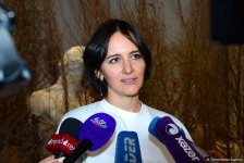 YARAT представил выставку грузинского художника Важико Чачхиани "Мухи кусаются к дождю" (ФОТО)