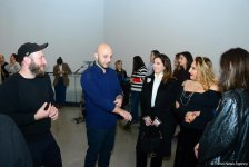 YARAT представил выставку грузинского художника Важико Чачхиани "Мухи кусаются к дождю" (ФОТО)