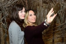 YARAT представил выставку грузинского художника Важико Чачхиани "Мухи кусаются к дождю" (ФОТО)