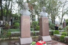 При организации Фонда Гейдара Алиева в Тбилиси состоялась выставка и конференция, посвященная 100-летию АДР (ФОТО)