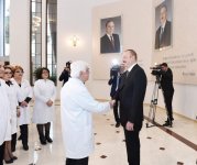 Президент Ильхам Алиев и Первая леди Мехрибан Алиева ознакомились с условиями после капитальной реконструкции в НИИ медицинской реабилитации в Баку (ФОТО)
