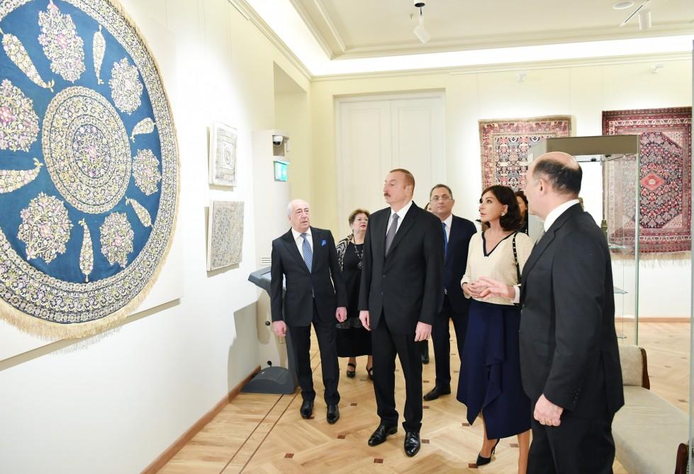 Президент Ильхам Алиев и Первая леди Мехрибан Алиева приняли участие в открытии третьего корпуса Национального музея искусств Азербайджана (ФОТО) (версия 2)
