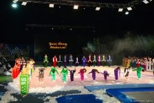В Национальной арене гимнастики представлено потрясающее шоу "Белоснежка и семь гномов" (ФОТО)
