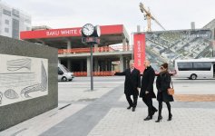 Президент Ильхам Алиев и Первая леди Мехрибан Алиева ознакомились с проделанной и предстоящей работой в “Баку Белый город” (ФОТО)