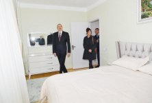 Президент Ильхам Алиев и Первая леди Мехрибан Алиева приняли участие в открытии жилого комплекса для семей вынужденных переселенцев (ФОТО) (версия 2)