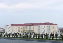 Президент Ильхам Алиев и Первая леди Мехрибан Алиева приняли участие в открытии жилого комплекса для семей вынужденных переселенцев (ФОТО) (версия 2)