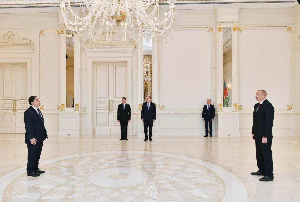 President Aliyev receives credentials of incoming Saudi Arabian and Brazilian ambassadors (PHOTO)